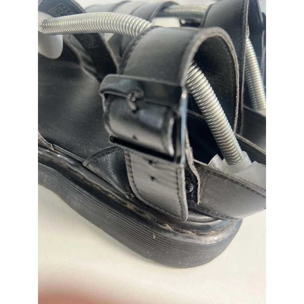 Dr. Martens Vegan Gryphon Shoes Mens Size 8 Black Strappy Sandals Buckle